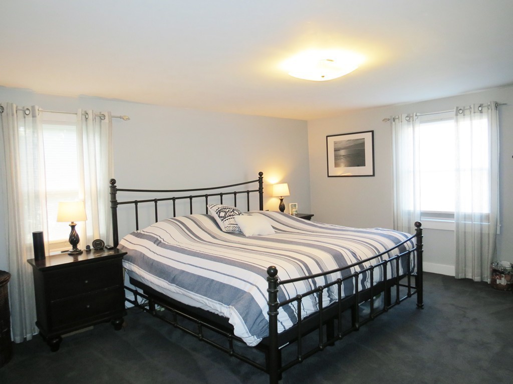 53 Lakeview Road Foxboro, MA 02035 - Photo 13 of 23 Gallery Image 13