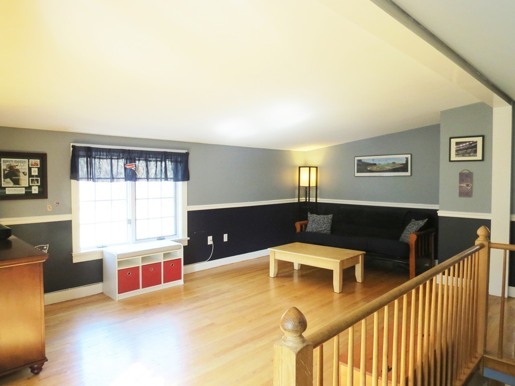 53 Lakeview Road Foxboro, MA 02035 - Photo 15 of 23 Gallery Image 15