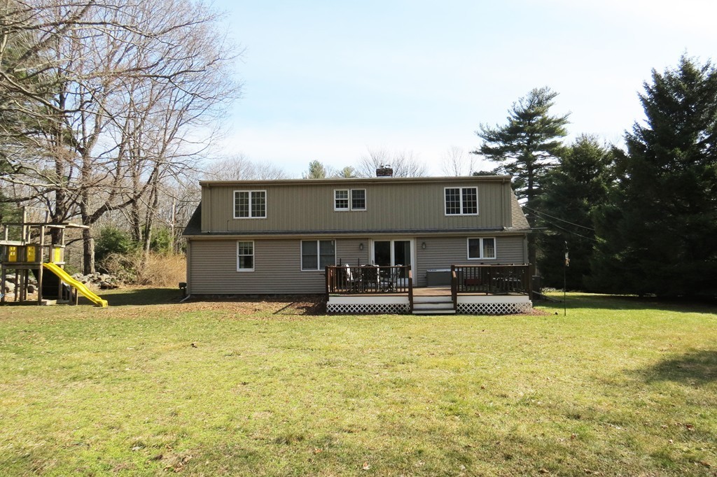 53 Lakeview Road Foxboro, MA 02035 - Photo 20 of 23 Gallery Image 20
