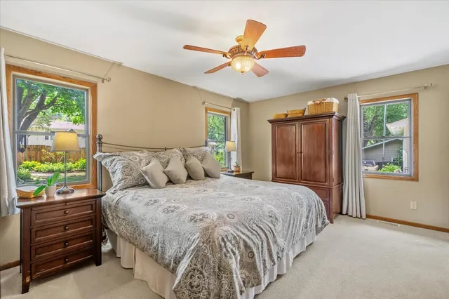 $340,000 | 3705 Anne Street, McHenry, IL 60050