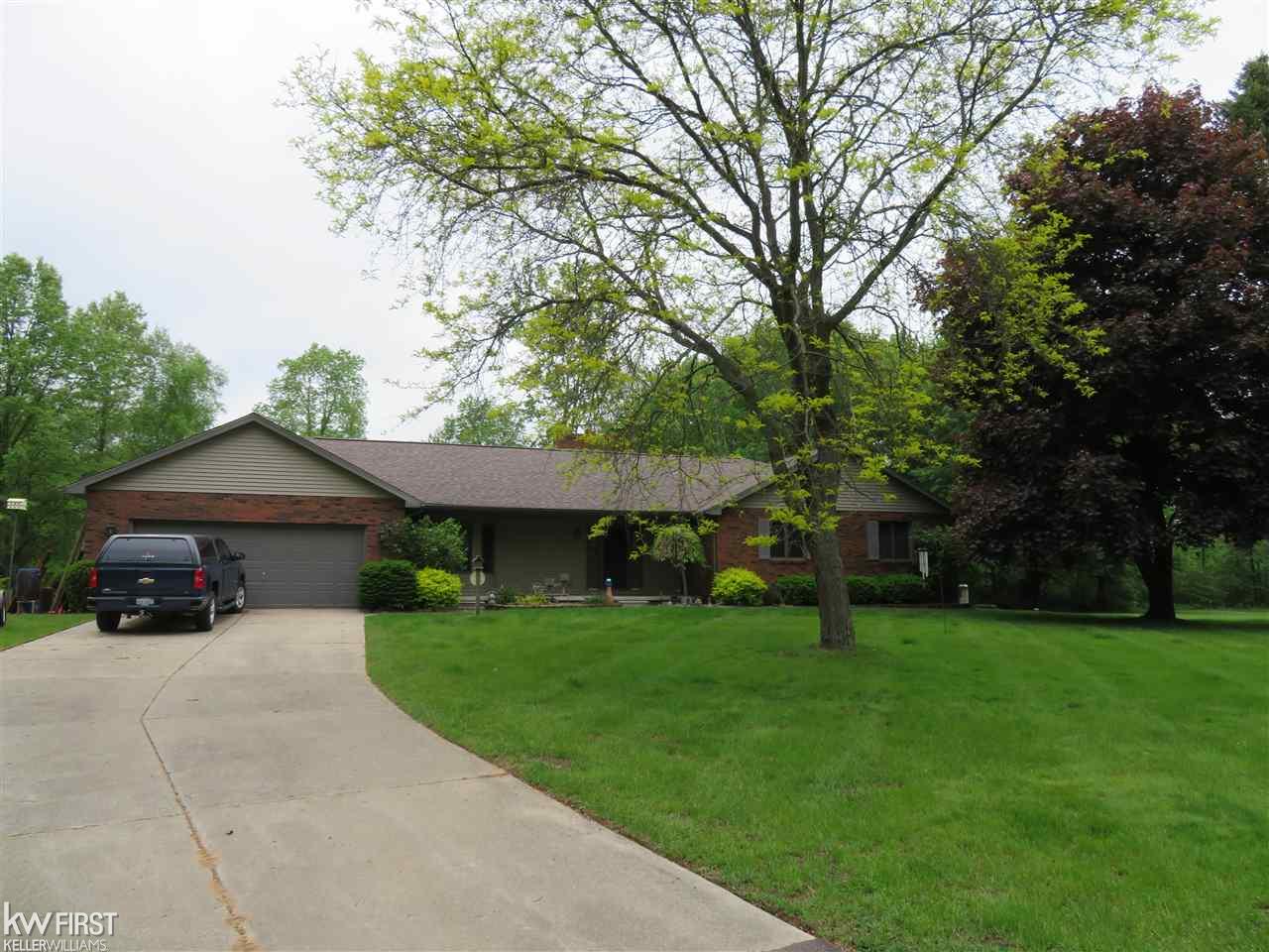 6464 West Wilson Road Clio, MI 48420 - Photo 2 of 32 31381660-1.JPG