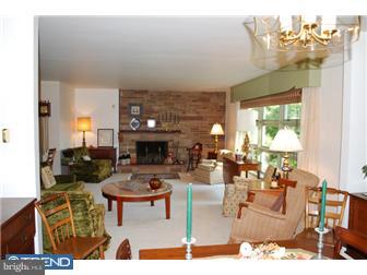 1414 Robin Road Coatesville, PA 19320 - Photo 4 of 12 Gallery Image 4