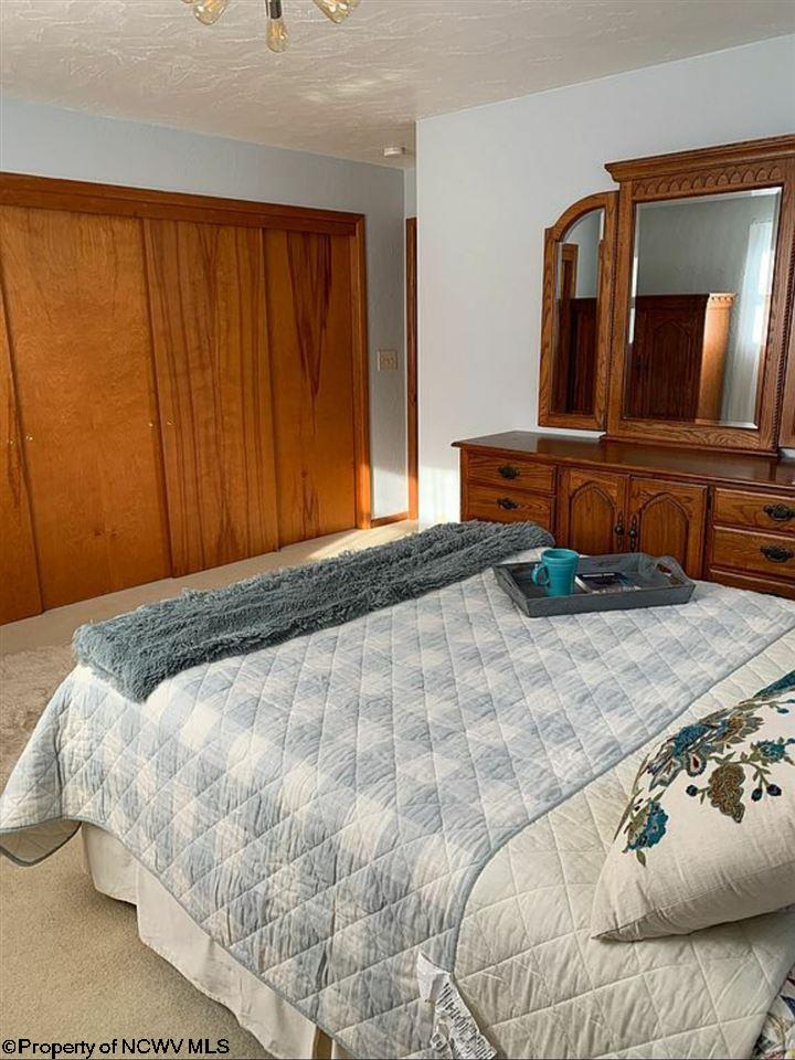 529 Middletown Road Shinnston, WV 26431 - Photo 5 of 26 Gallery Image 5