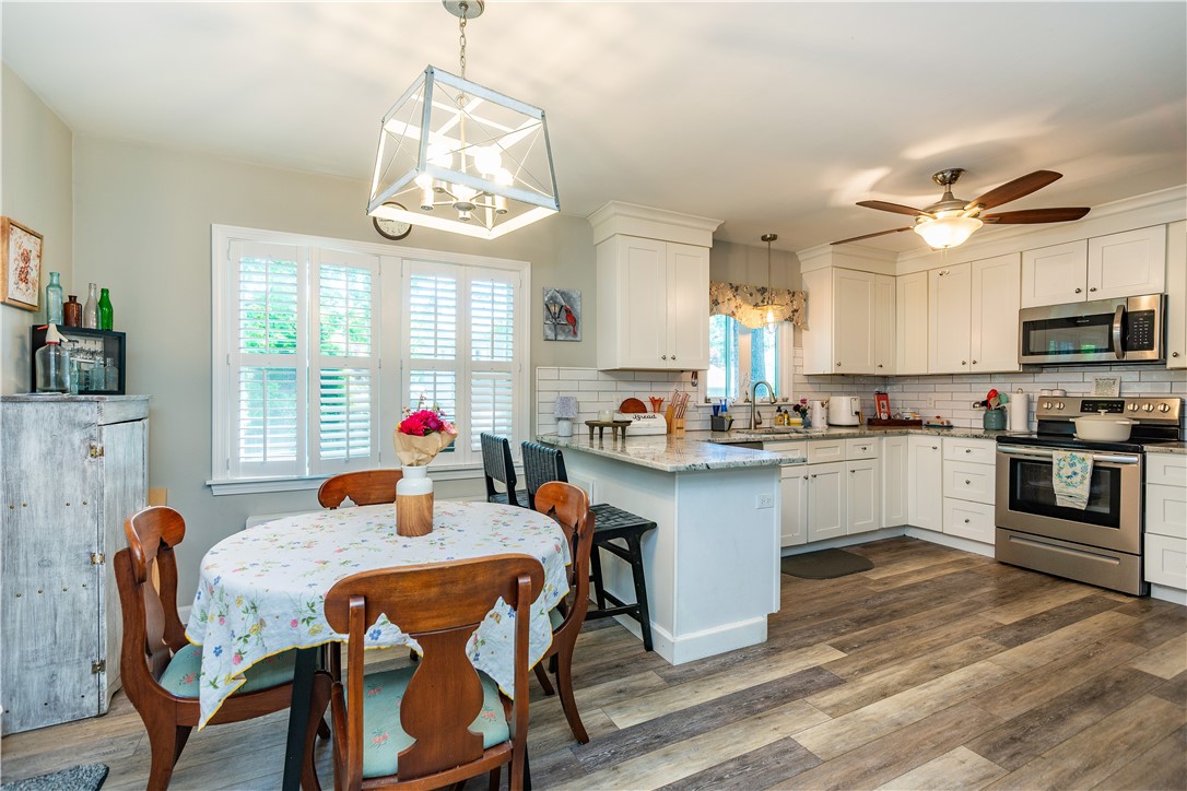 220 Alvin Street Warwick, RI 02886 - Photo 16 of 45