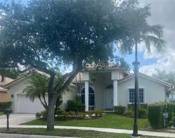 $7,400 | 3066 Lakewood Circle, Unit 3066, Weston, FL 33332