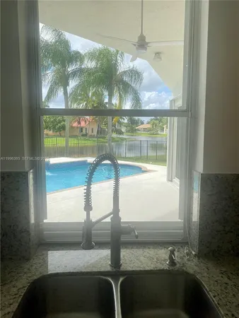 $7,400 | 3066 Lakewood Circle, Unit 3066, Weston, FL 33332