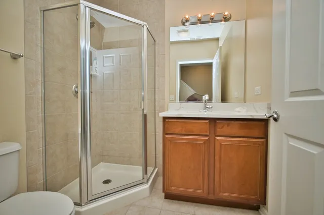 $439,000 | 353 East Eastgate Place, Chicago, IL 60616