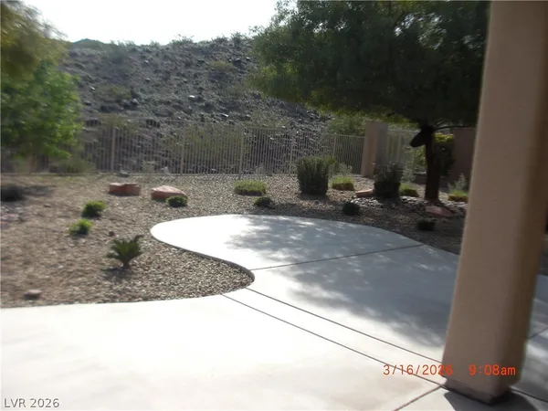$3,300 | 9 Morninglow Pass, Henderson, NV 89052