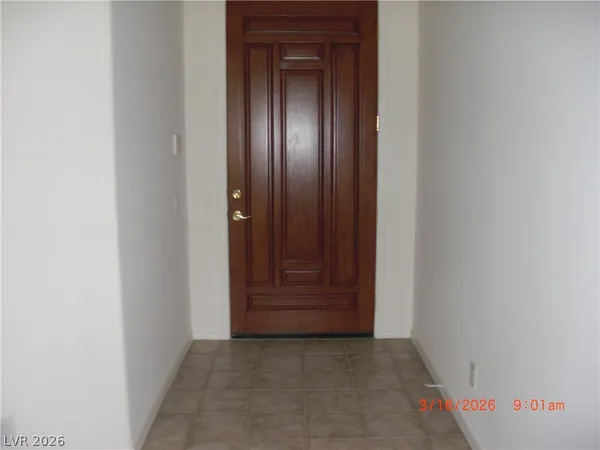 $3,300 | 9 Morninglow Pass, Henderson, NV 89052