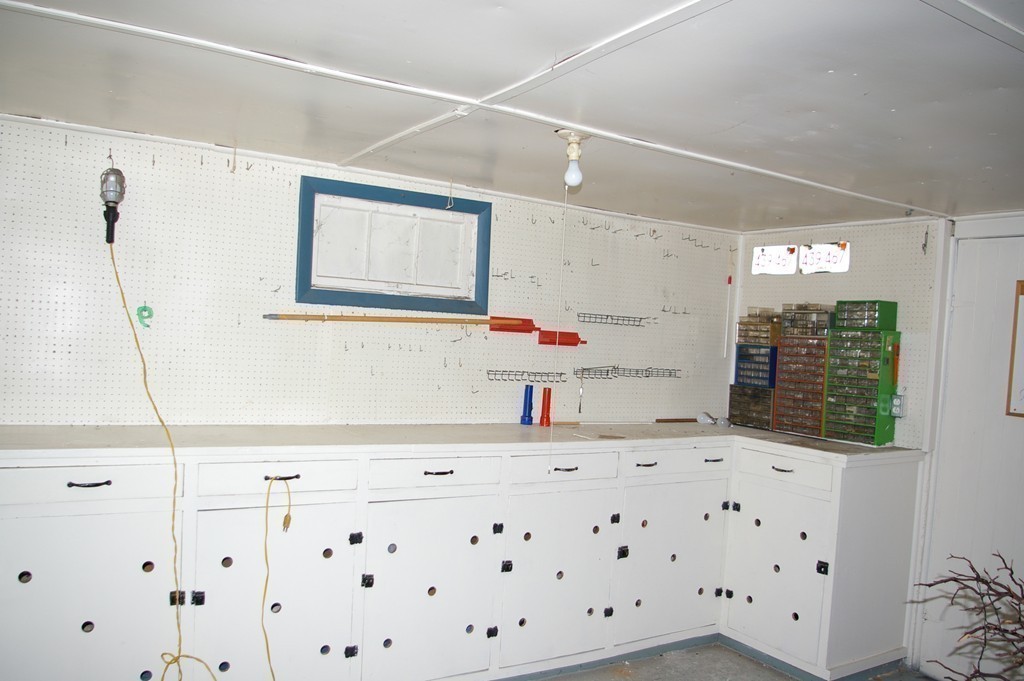 26 Ruggles Street Quincy, MA 02169 - Photo 12 of 23 Gallery Image 12