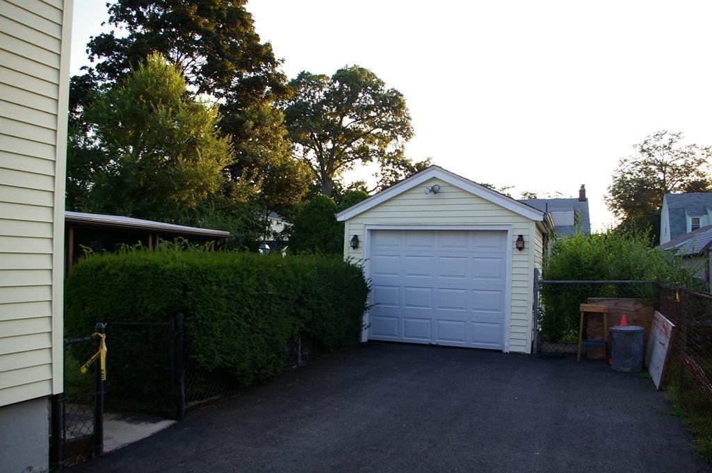 26 Ruggles Street Quincy, MA 02169 - Photo 14 of 23 Gallery Image 14