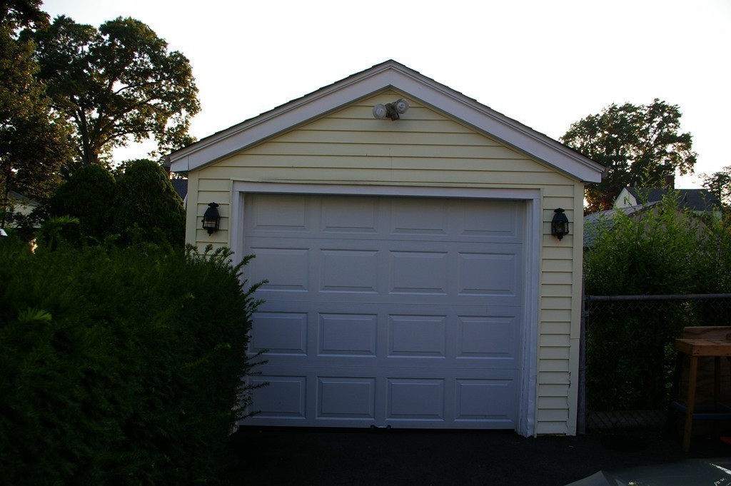 26 Ruggles Street Quincy, MA 02169 - Photo 15 of 23 Gallery Image 15