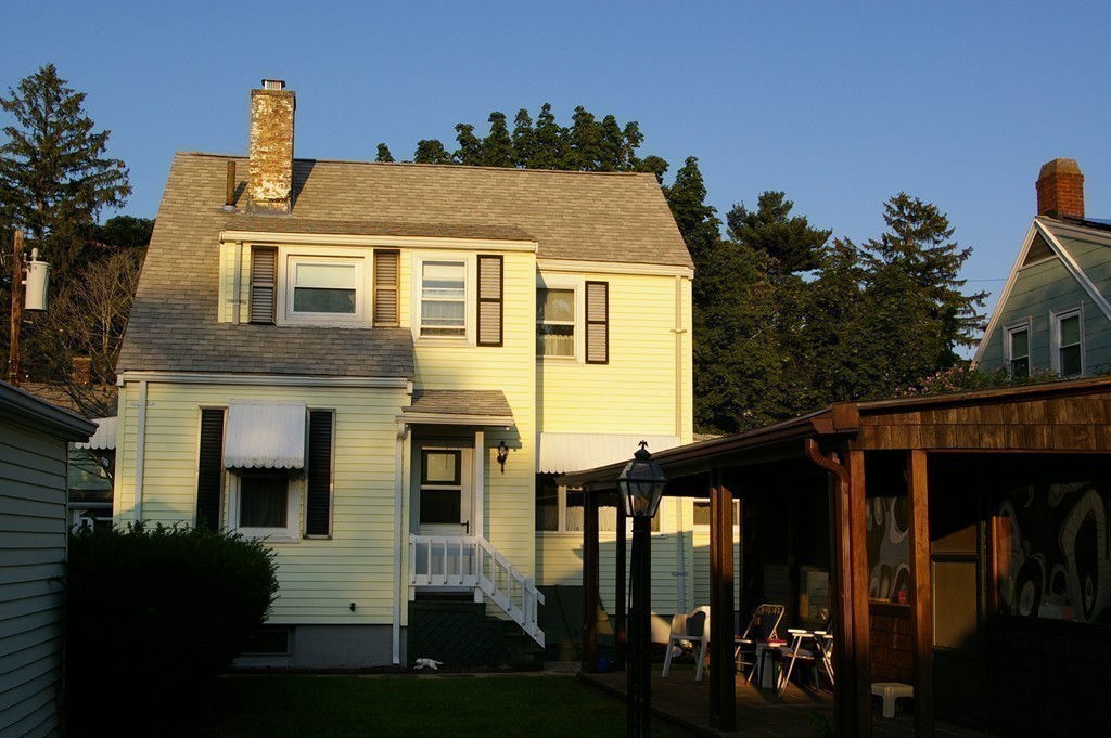 26 Ruggles Street Quincy, MA 02169 - Photo 17 of 23 Gallery Image 17