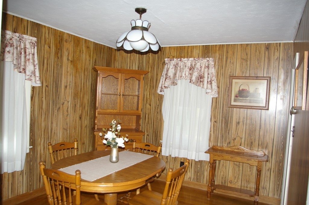 26 Ruggles Street Quincy, MA 02169 - Photo 5 of 23 Gallery Image 5