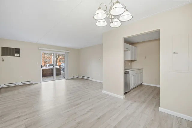 $225,000 | 34 Maple Crest Circle, Unit B, Holyoke, MA 01040