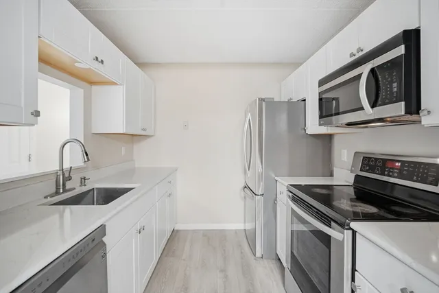 $225,000 | 34 Maple Crest Circle, Unit B, Holyoke, MA 01040