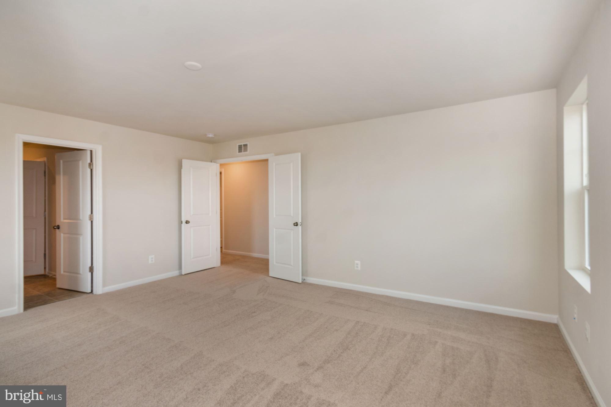220 Hickory Ridge Circle York, PA 17404 - Photo 13 of 30