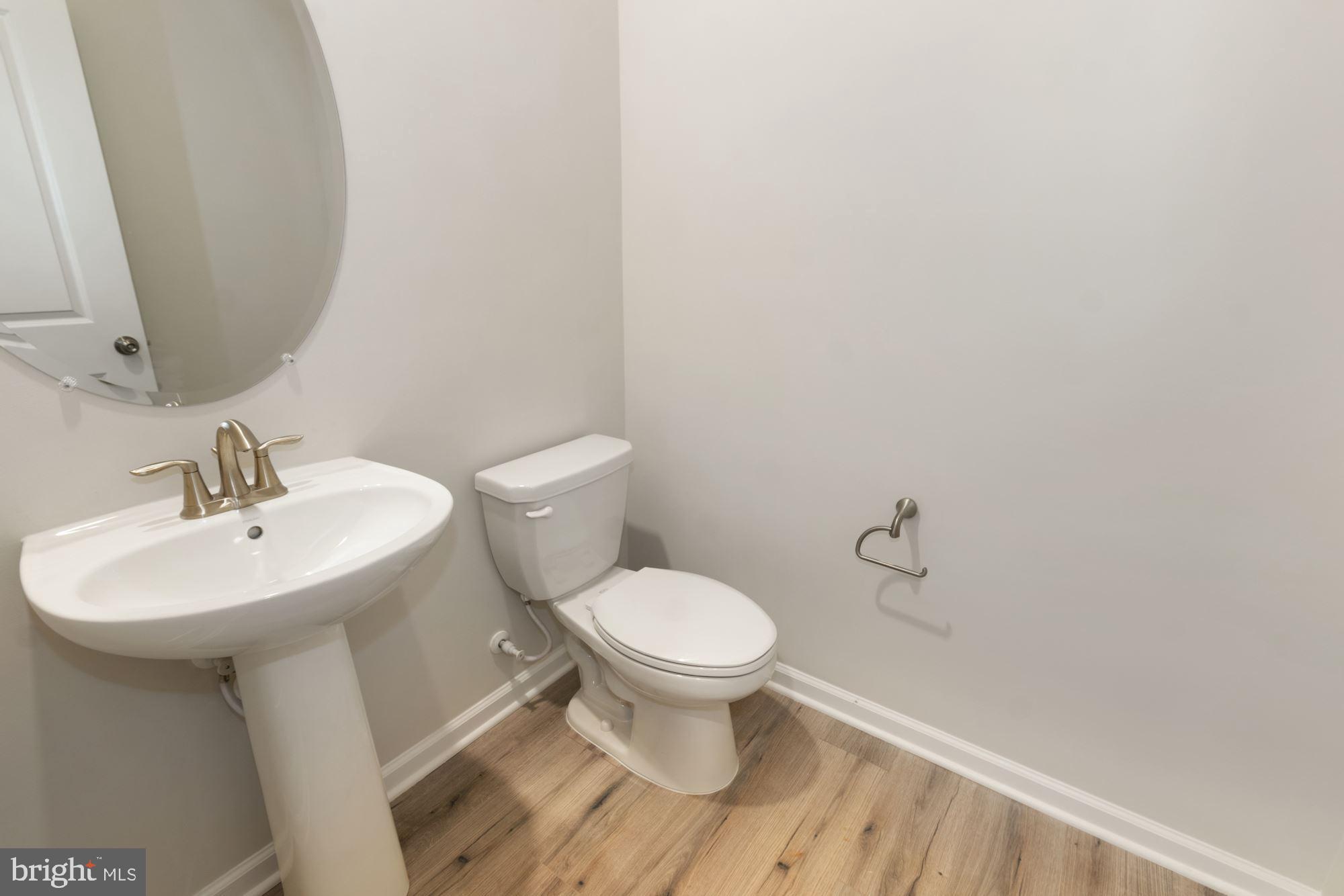 220 Hickory Ridge Circle York, PA 17404 - Photo 10 of 30