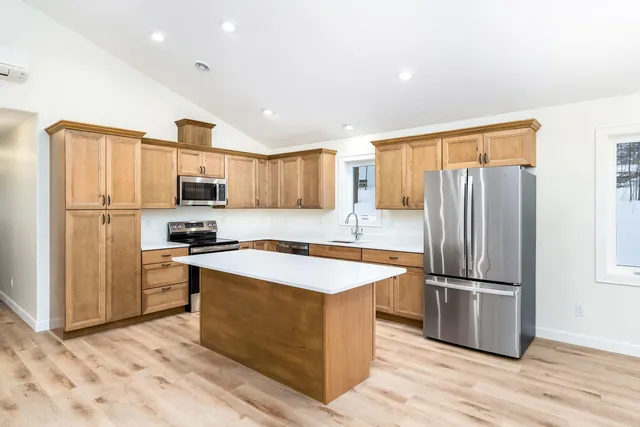 $609,500 | 1804 Rice Lake Road, Duluth, MN 55811