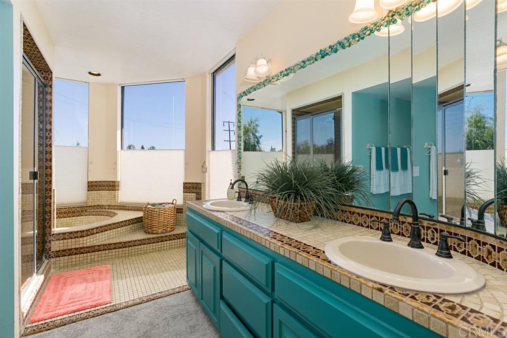 1353 Burgundy Road Encinitas, CA 92024 - Photo 13 of 23