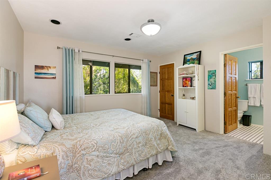 1353 Burgundy Road Encinitas, CA 92024 - Photo 14 of 23