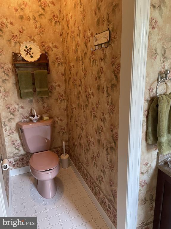 5597 Sedwick Court Frederick, MD 21702 - Photo 39 of 66 a bathroom with a toilet and a shower