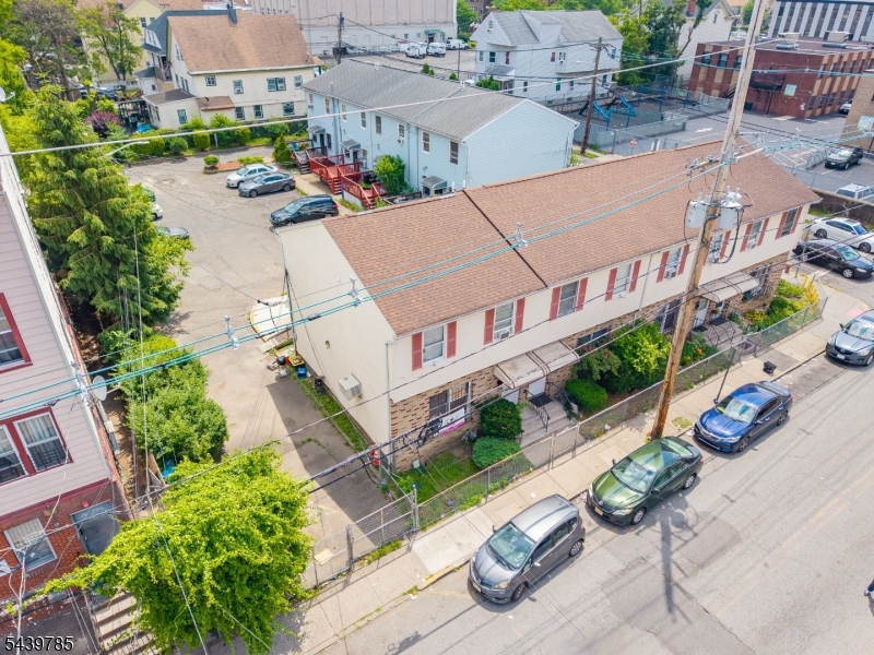 265 Rosa Parks Boulevard Paterson, NJ 07501 - Photo 27 of 31