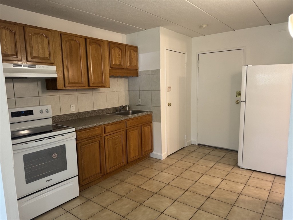 126 Beaver Street, Unit 146 Framingham, MA 01702 - Photo 11 of 24