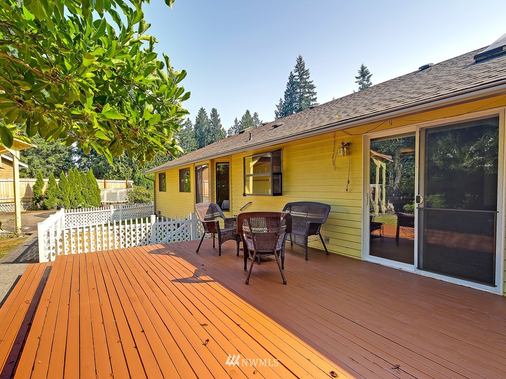 123 Poppy Road Bothell, WA 98012 - Photo 22 of 25