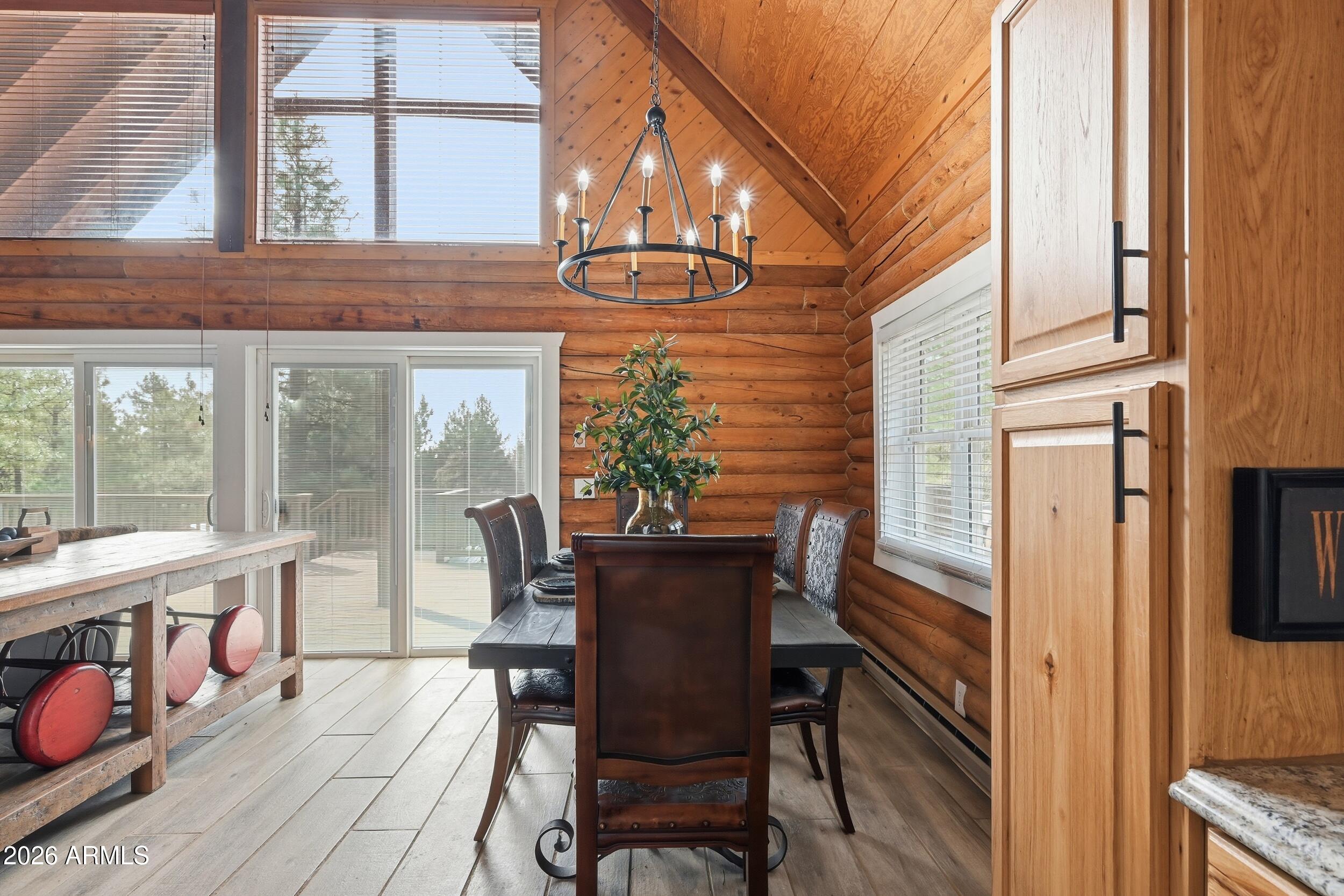 228 East Belluzzi Boulevard Payson, AZ 85541 - Photo 20 of 53 a view of a chairs and table in the balcony