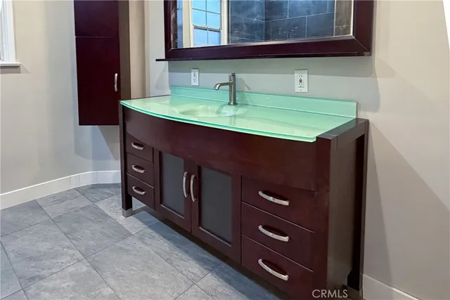 $3,799 | 1112 North Myers Street, Burbank, CA 91506