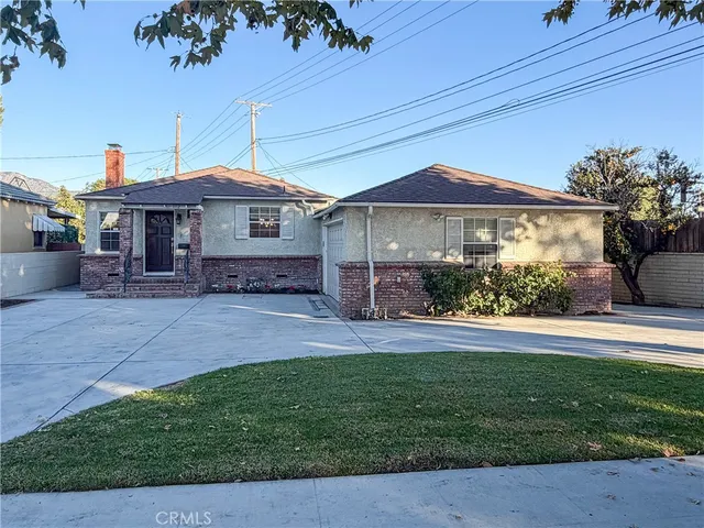 $3,799 | 1112 North Myers Street, Burbank, CA 91506