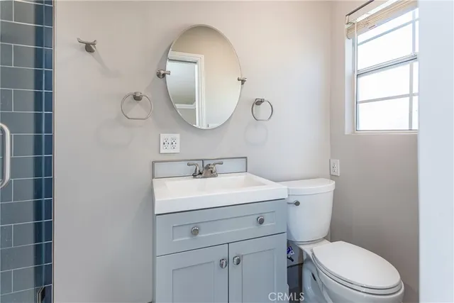 $3,799 | 1112 North Myers Street, Burbank, CA 91506