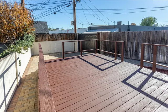 $3,799 | 1112 North Myers Street, Burbank, CA 91506