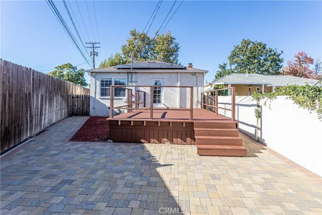 $3,799 | 1112 North Myers Street, Burbank, CA 91506