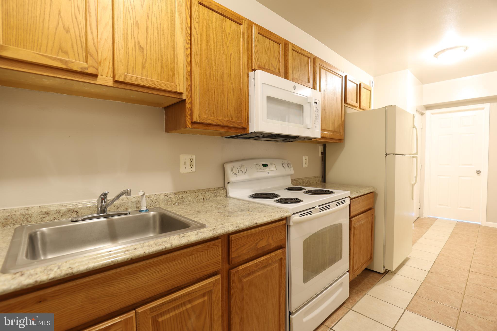 1633 E Street Northeast, Unit 3 Washington, DC 20002 - Photo 15 of 20
