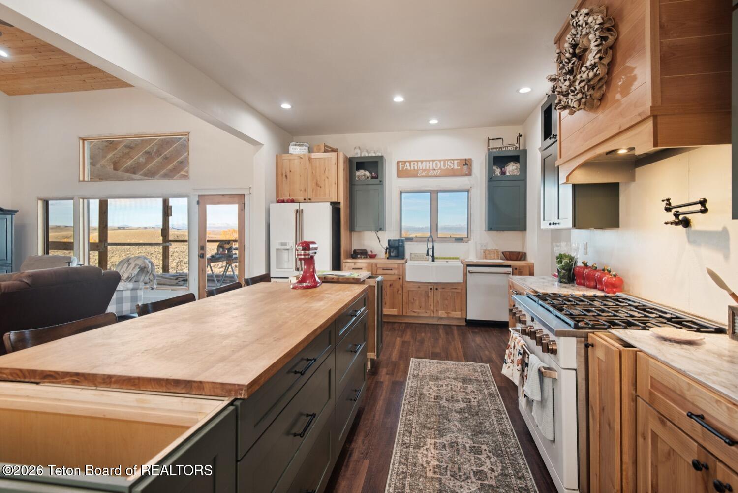 1282 Paradise Road Big Piney, WY 83113 - Photo 11 of 63 1282-paradise-road-14