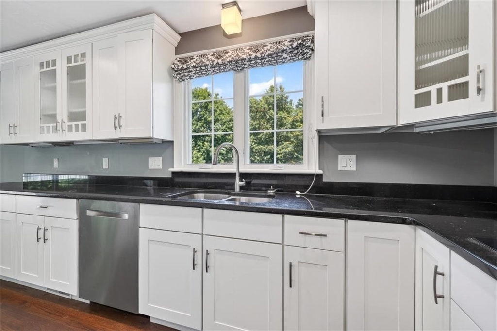11 Jutila Farm Path Hanover, MA 02339 - Photo 11 of 38