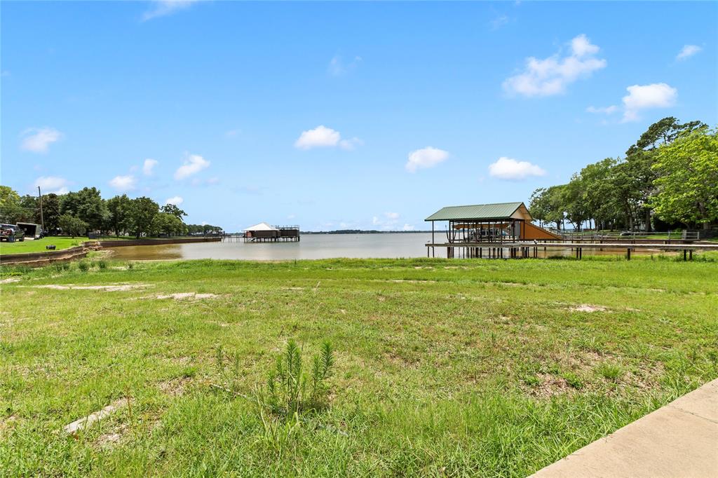 142 Deer Island Road Mabank, TX 75156 - Photo 16 of 32