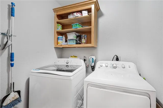 $220,000 | 23597 South Point Drive, Denham Springs, LA 70726