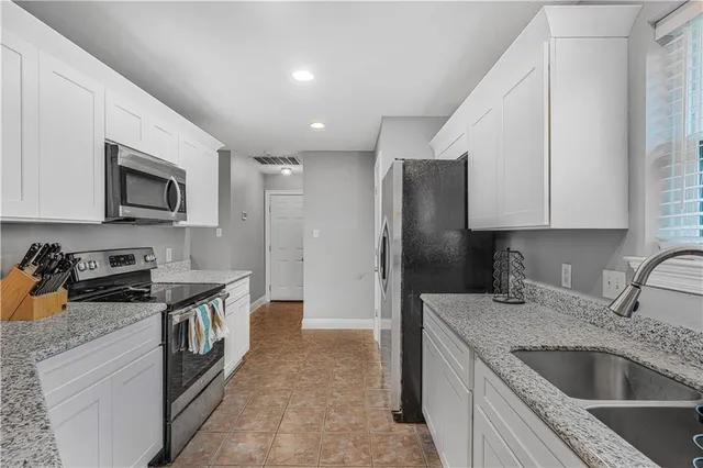 $220,000 | 23597 South Point Drive, Denham Springs, LA 70726