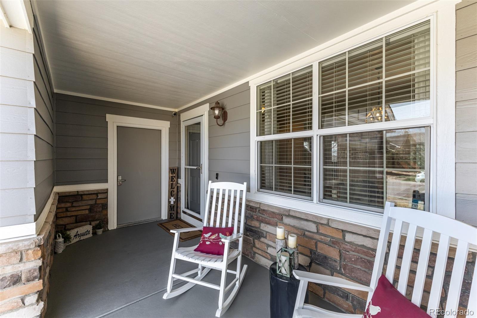 15085 Fillmore Way Thornton, CO 80602 - Photo 4 of 50