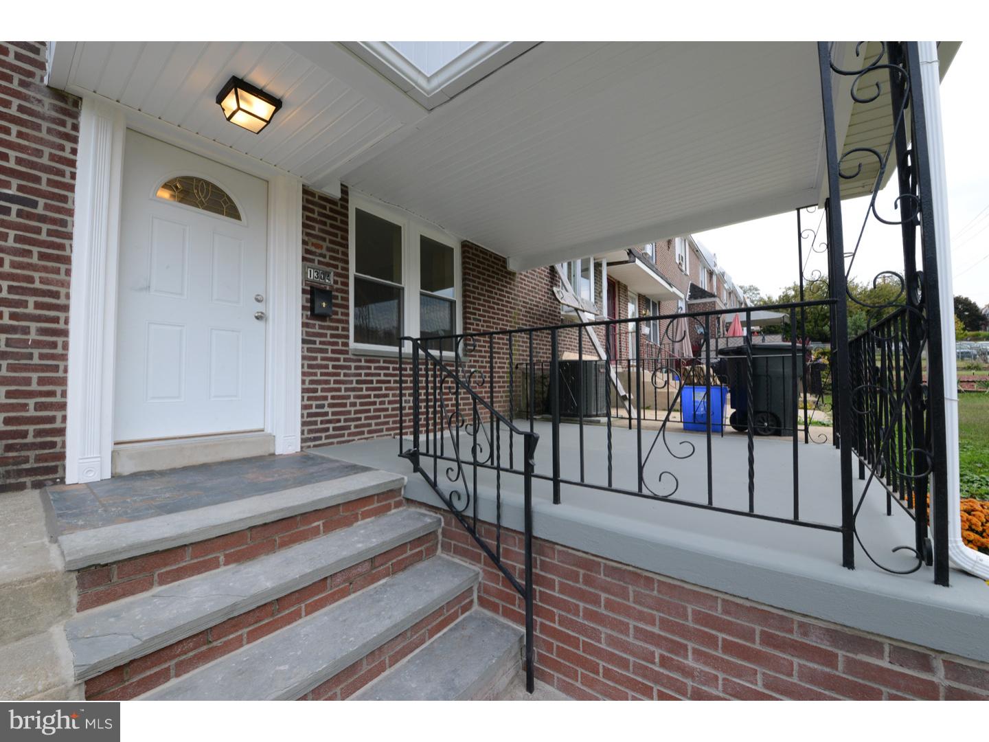 1304 Farrington Road Philadelphia, PA 19151 - Photo 3 of 25 Gallery Image 3