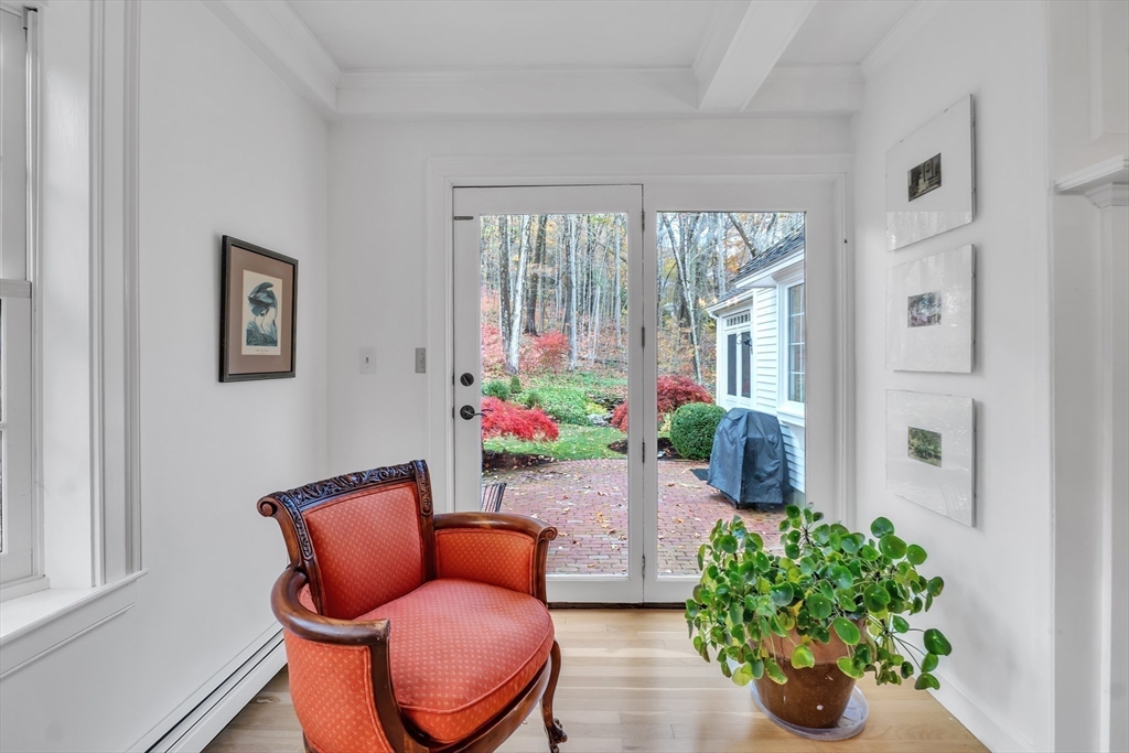 4 Black Hill Road Paxton, MA 01612 - Photo 11 of 42 a living room with furniture and a potted plant