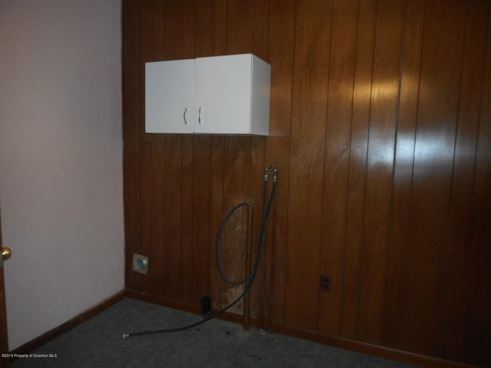 232 Oak Street Old Forge, PA 18518 - Photo 5 of 19