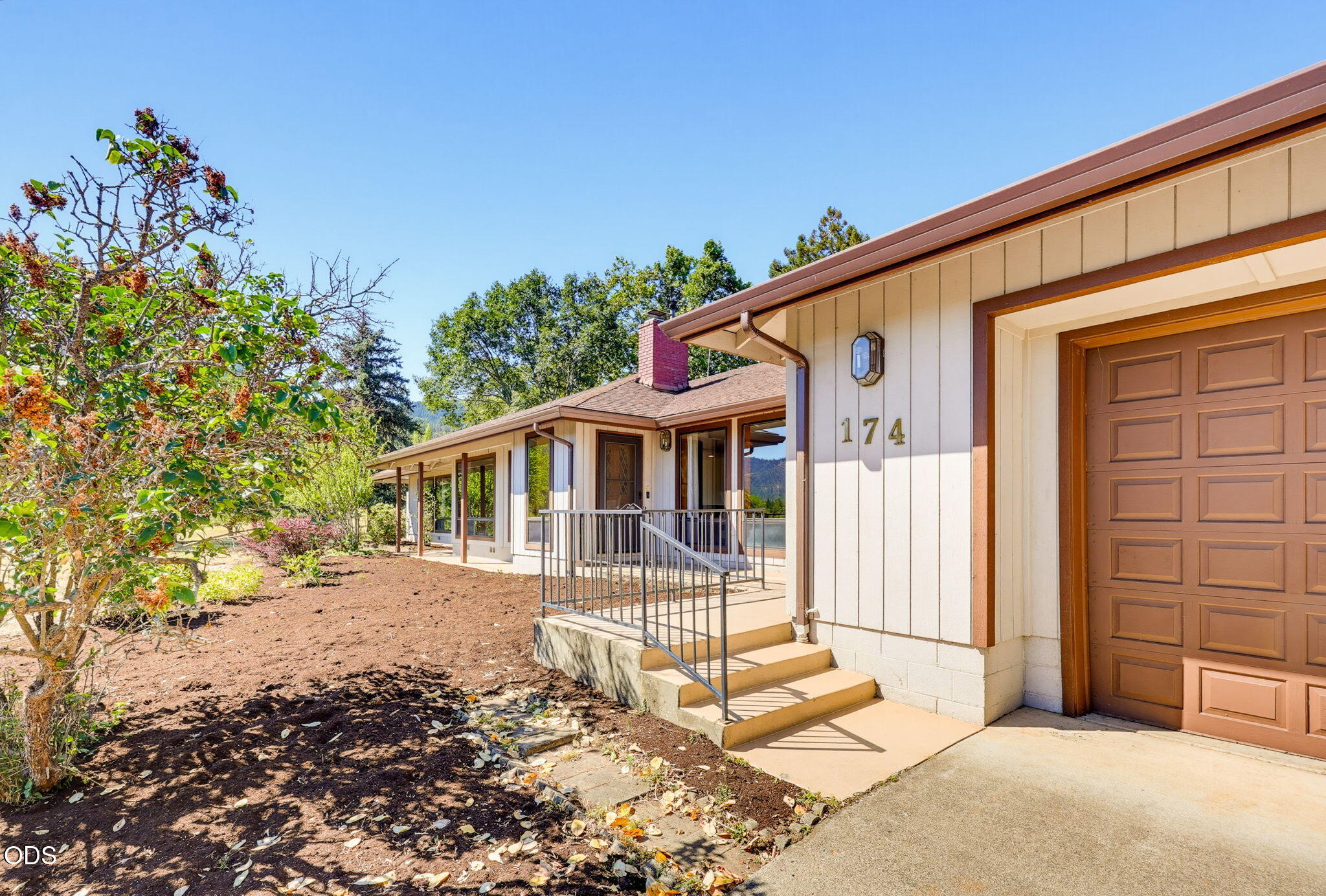 174 Hummingbird Lane Talent, OR 97540 - Photo 59 of 101