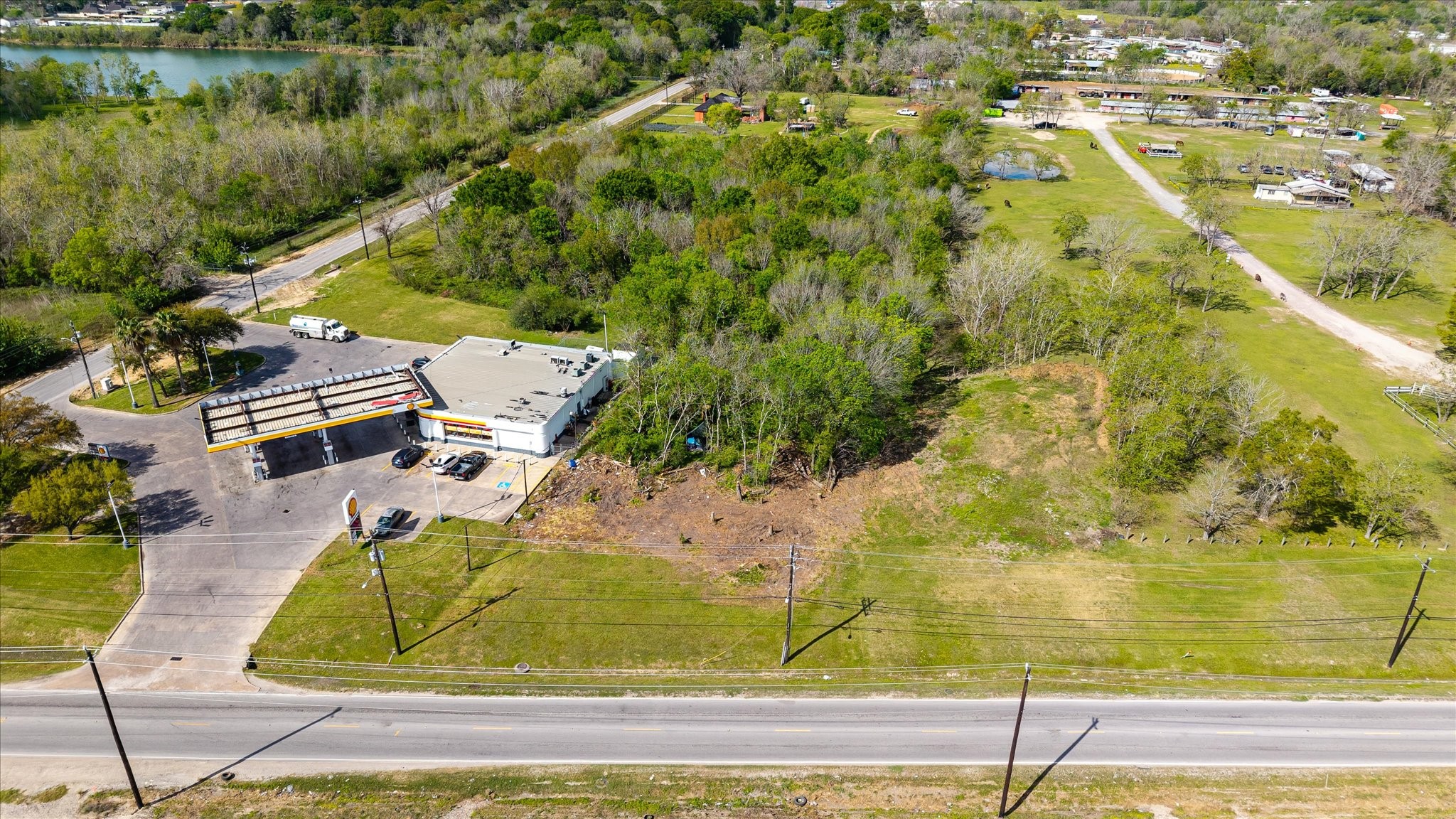 0 Mykawa Road Houston, TX 77048 - Photo 2 of 19 an aerial view of residential houses with outdoor space