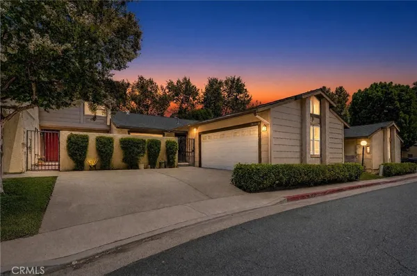 $330,000 | 2616 North Tustin Avenue, Unit A, Santa Ana, CA 92705