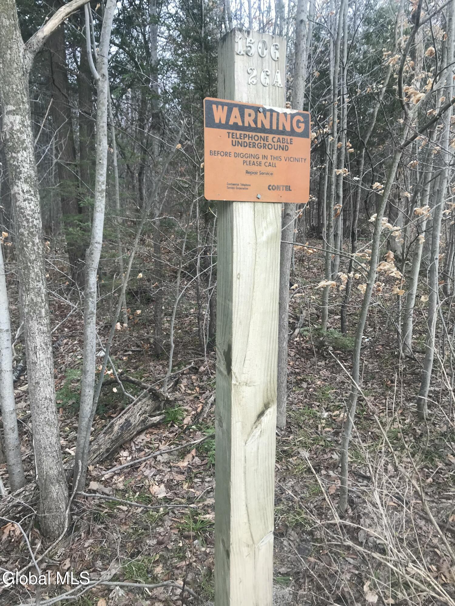 L24.12 Oswegatchie Road Palatine Bridge, NY 13428 - Photo 16 of 27 Telephone Cable Underground Sign