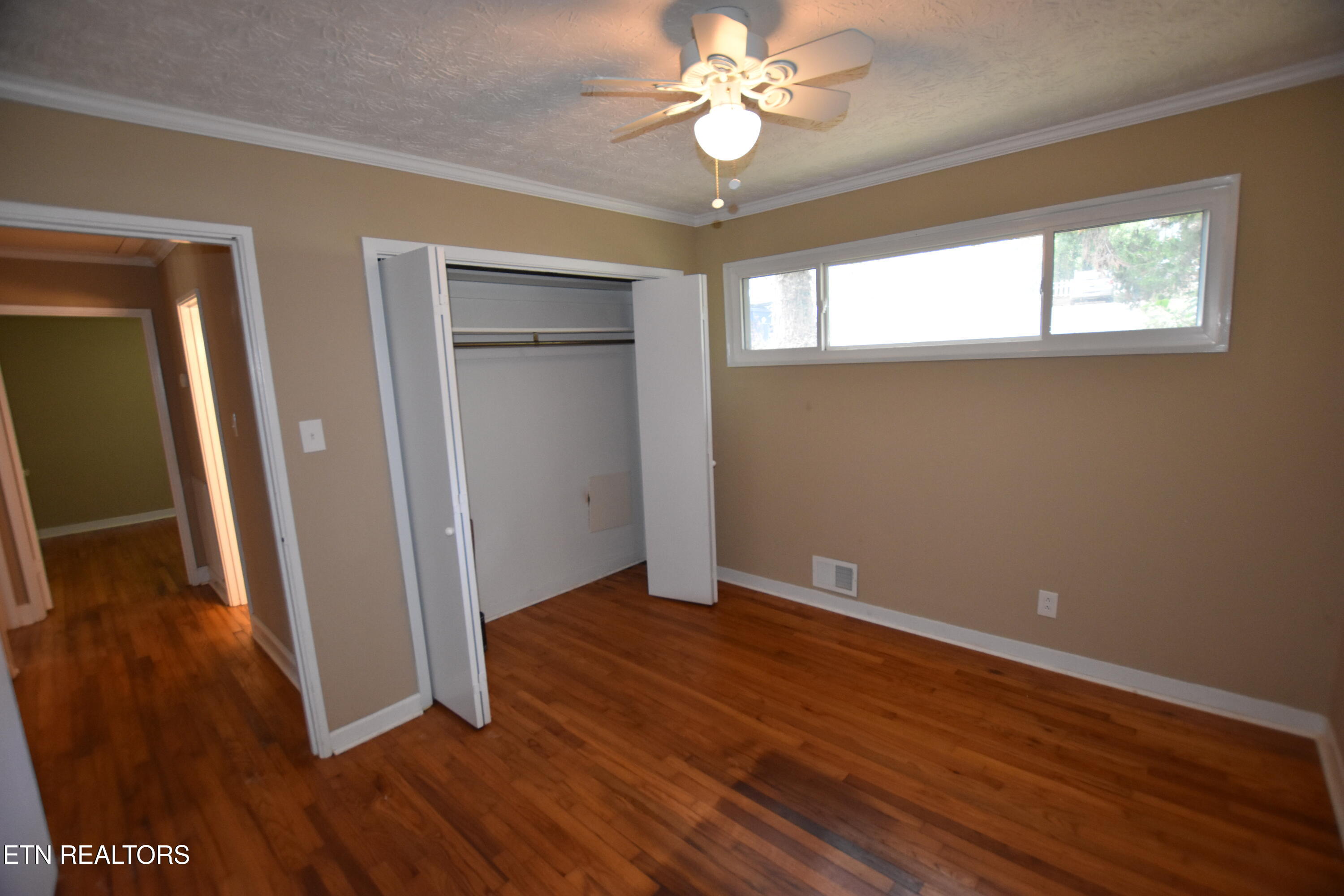 127 Amherst Lane Oak Ridge, TN 37830 - Photo 11 of 20 DSC_0141